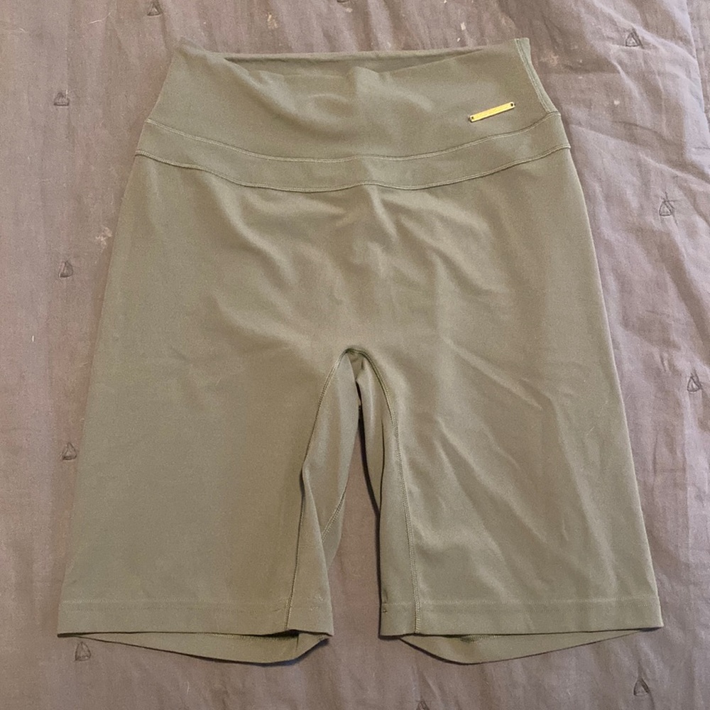 Gymshark x Whitney Eucalyptus Bike Short Size M
